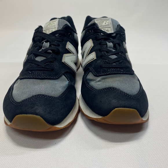 New Balance 574 Men's Size 10 D Black Gray White Gum Soles - Picture 3 of 8